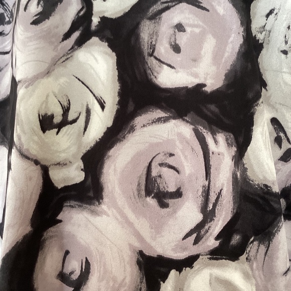 St. John Silk Sleeveless Deep V-neck Surplice Ruffled Collar Blouse Top Sz S - Picture 5 of 11